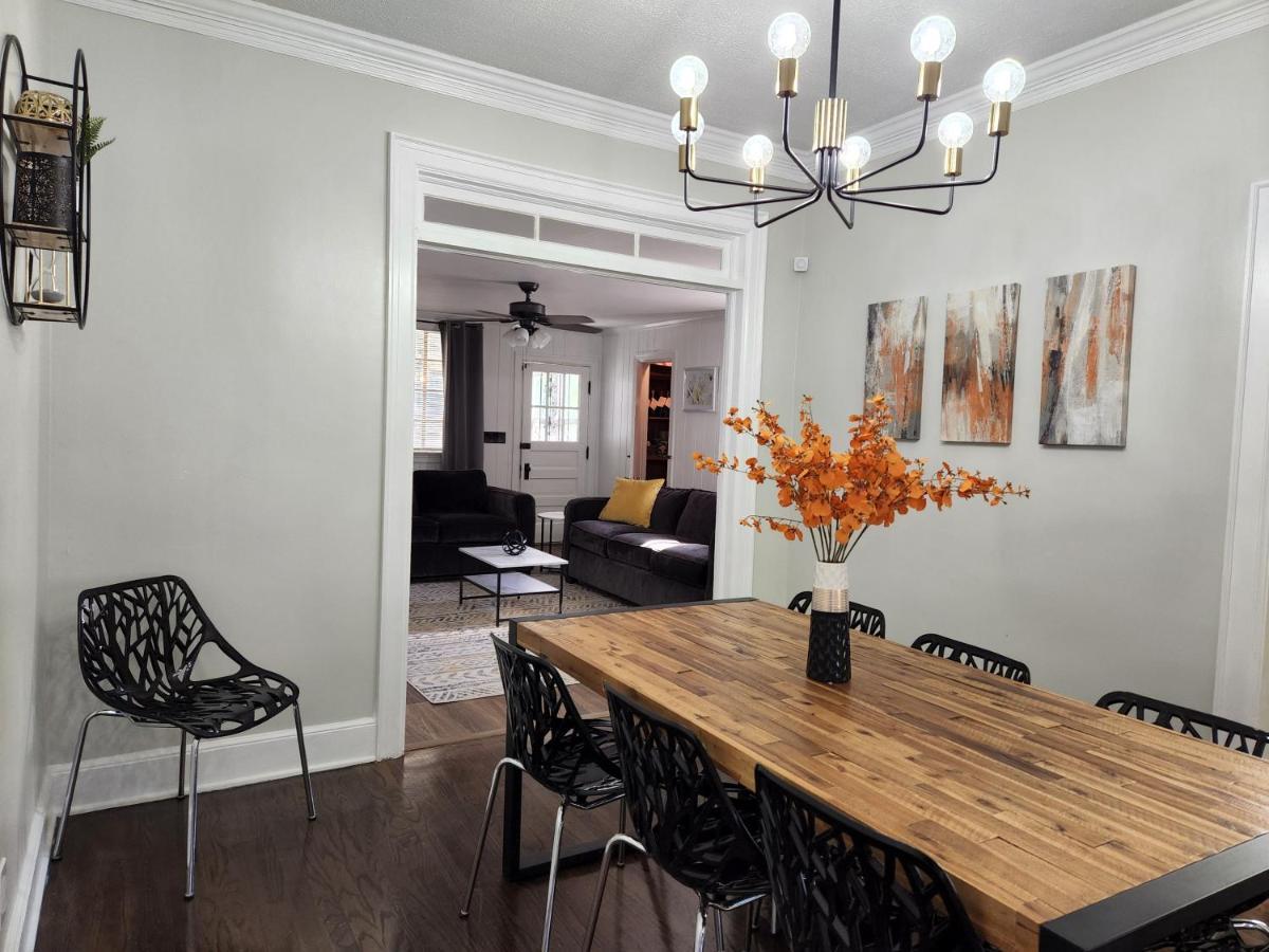 Spacious Centrally Located 3 Bed 2 Bath - Sleeps 8 มอนต์โกเมอรี ภายนอก รูปภาพ