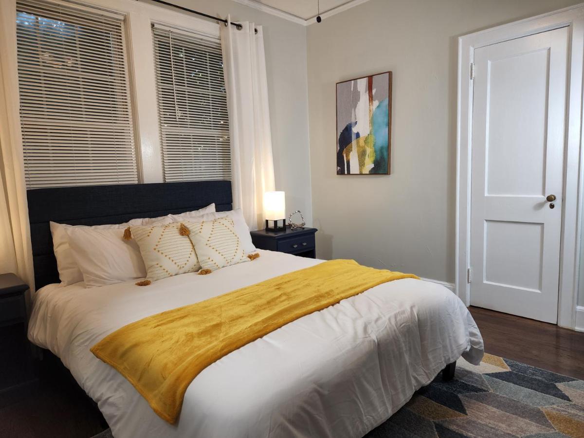 Spacious Centrally Located 3 Bed 2 Bath - Sleeps 8 มอนต์โกเมอรี ภายนอก รูปภาพ