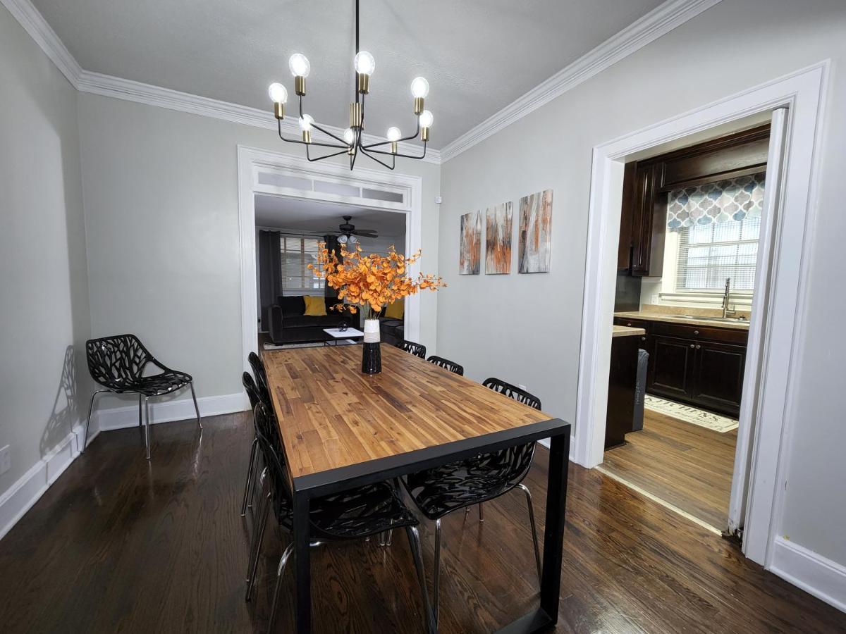 Spacious Centrally Located 3 Bed 2 Bath - Sleeps 8 มอนต์โกเมอรี ภายนอก รูปภาพ
